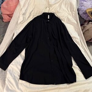 Stylus Black Button-Up Shirt
